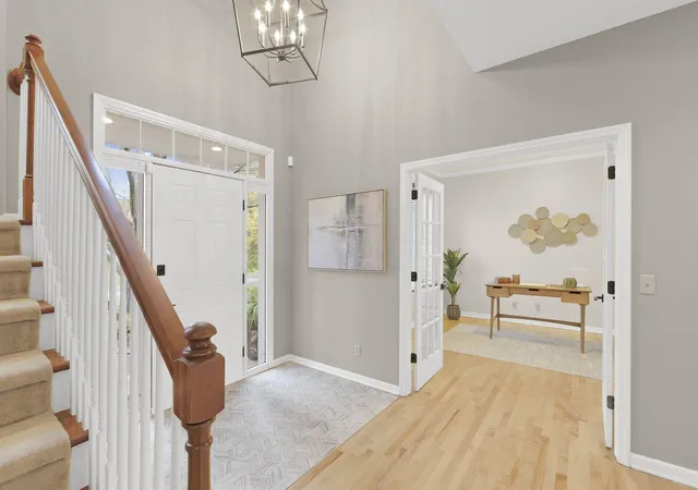 Photo 3 of Single family home for sale at 3749 Fairway Dr, Saint Paul, MN 55125 | MLS# 7161022 | Listing updated on 2026-10-20