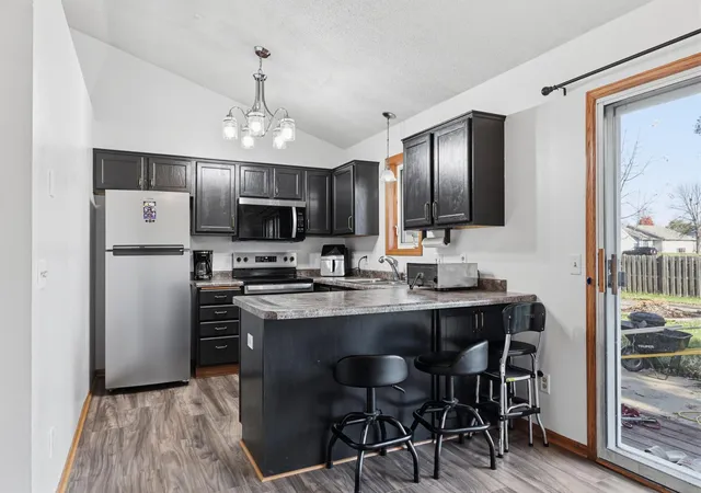 Photo 4 of Single family home for sale at 1500 Teal Ct, Buffalo, MN 55313 | MLS# 7161029 | Listing updated on 2026-10-30
