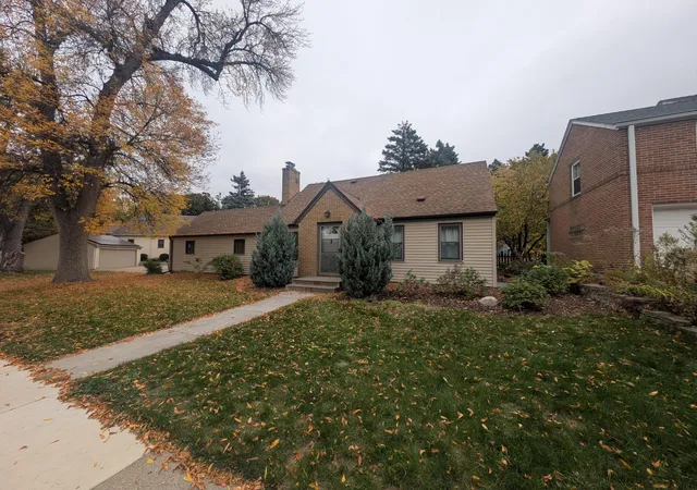 Photo 2 of Single family home for sale at 5515 15th Avenue S, Minneapolis, MN 55417 | MLS# 7161038 | Listing updated on 2026-10-20