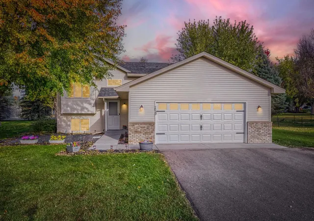 Photo 1 of Single family home for sale at 2012 Spruce Ct, Rockford, MN 55373 | MLS# 7161056 | Listing updated on 2026-10-21