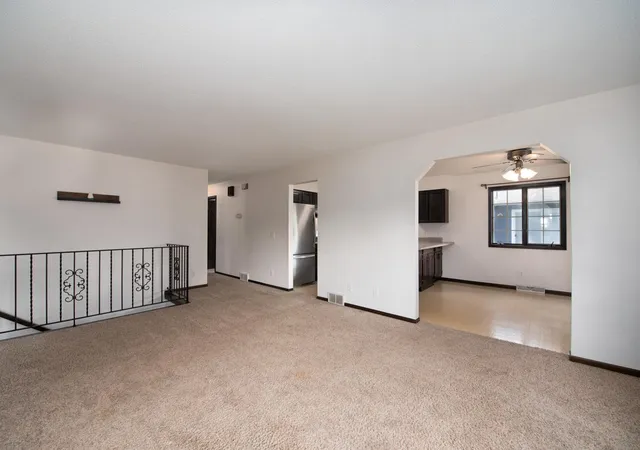 Photo 2 of Single family home for sale at 2208 Marwood Dr, Mankato, MN 56001 | MLS# 7161063 | Listing updated on 2026-10-23