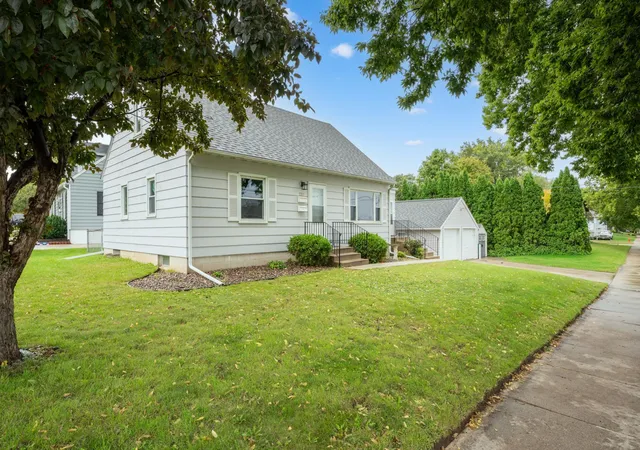Photo 1 of Multi family home for sale at 2311 18 1/2 Ave Nw, Rochester, MN 55901 | MLS# 7161068 | Listing updated on 2026-10-21