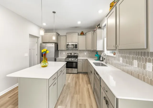 Photo 3 of Single family home for sale at 24400 Edgewater Ln, Rogers, MN 55374 | MLS# 7161079 | Listing updated on 2026-10-22