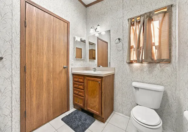 Photo 3 of Single family home for sale at 39664 Cross Point Ln, Pelican Rapids, MN 56572 | MLS# 7161082 | Listing updated on 2026-10-23