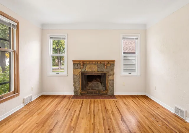 Photo 4 of Single family home for sale at 6309 13th Avenue S, Minneapolis, MN 55423 | MLS# 7161084 | Listing updated on 2026-10-17