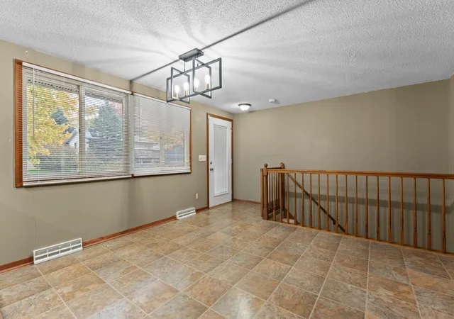 Photo 4 of Single family home for sale at 402 4th Street NE, Hayfield, MN 55940 | MLS# 7161090 | Listing updated on 2026-10-17