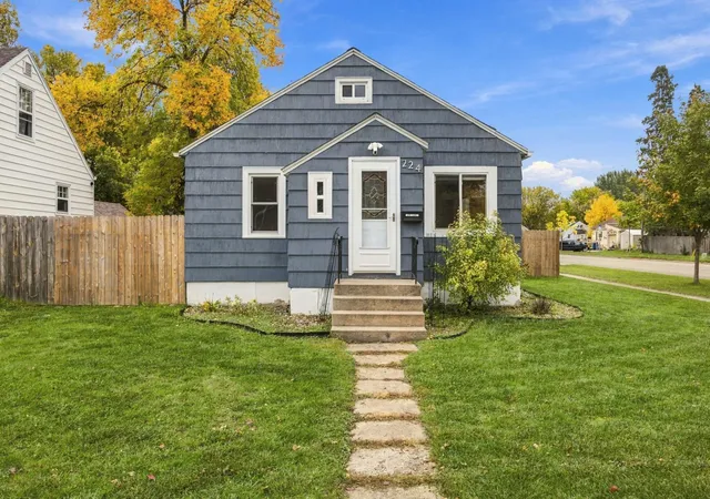 Photo 1 of Single family home for sale at 224 14th Street S, Moorhead, MN 56560 | MLS# 7161094 | Listing updated on 2026-10-20