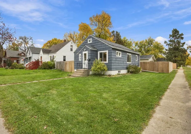 Photo 2 of Single family home for sale at 224 14th Street S, Moorhead, MN 56560 | MLS# 7161094 | Listing updated on 2026-10-20