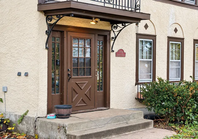 Photo 3 of House for sale at 1370 Almond Ave, Saint Paul, MN 55108 | MLS# 7161121 | Listing updated on 2026-10-20