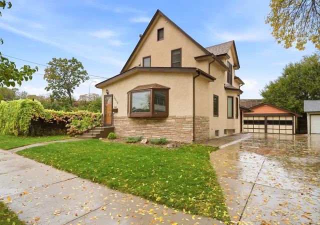 Photo 3 of House for sale at 2916 S 9th Street, Minneapolis, MN 55406 | MLS# 7161134 | Listing updated on 2026-10-20