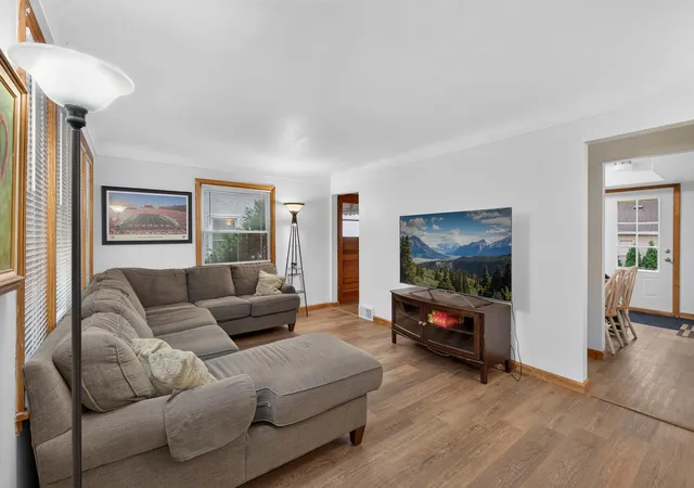 Photo 4 of Single family home for sale at 1606 Main St NE, Minneapolis, MN 55413 | MLS# 7161136 | Listing updated on 2026-10-20