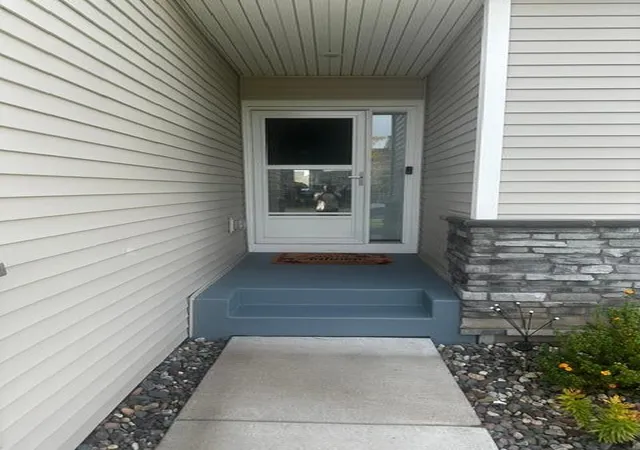 Photo 1 of Single family home for sale at 7604 38th Street N, Saint Paul, MN 55128 | MLS# 7161178 | Listing updated on 2026-10-19