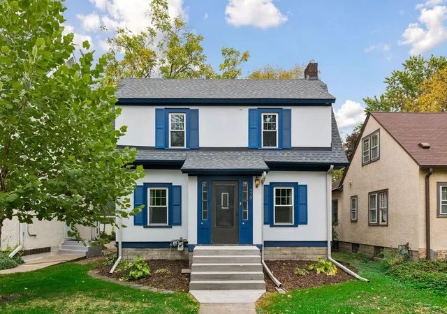 Photo 1 of Single family home for sale at 978 17th Avenue Se, Minneapolis, MN 55414 | MLS# 7161179 | Listing updated on 2026-10-18