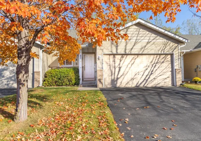 Single family home for sale at 636 35th Street W, Hastings, MN 55033 | MLS# 7161215