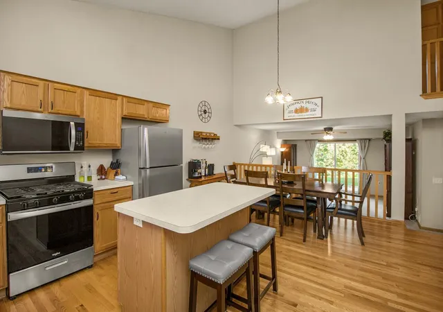 Photo 3 of Single family home for sale at 636 35th Street W, Hastings, MN 55033 | MLS# 7161215 | Listing updated on 2026-10-23
