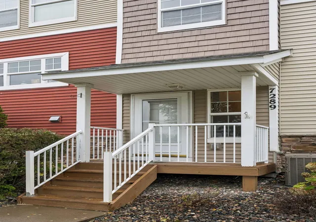 Photo 4 of Single family home for sale at 7289 E Ramsey Pkwy NW, Ramsey, MN 55303 | MLS# 7161228 | Listing updated on 2026-10-26