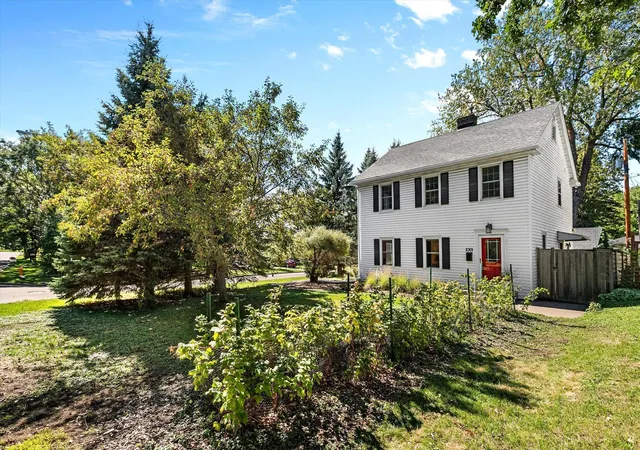 Photo 1 of Single family home for sale at 2301 Xerxes Ave N, Minneapolis, MN 55422 | MLS# 7161231 | Listing updated on 2026-10-17