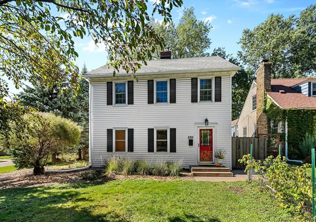 Photo 2 of Single family home for sale at 2301 Xerxes Ave N, Minneapolis, MN 55422 | MLS# 7161231 | Listing updated on 2026-10-17