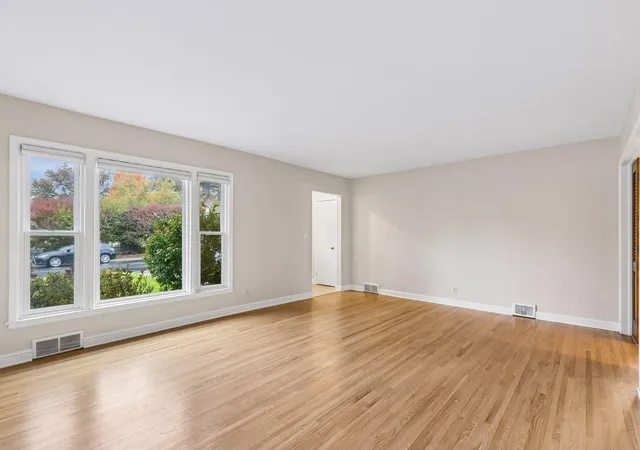 Photo 4 of Single family home for sale at 2531 Joppa Ave S, Minneapolis, MN 55416 | MLS# 7161264 | Listing updated on 2026-10-21