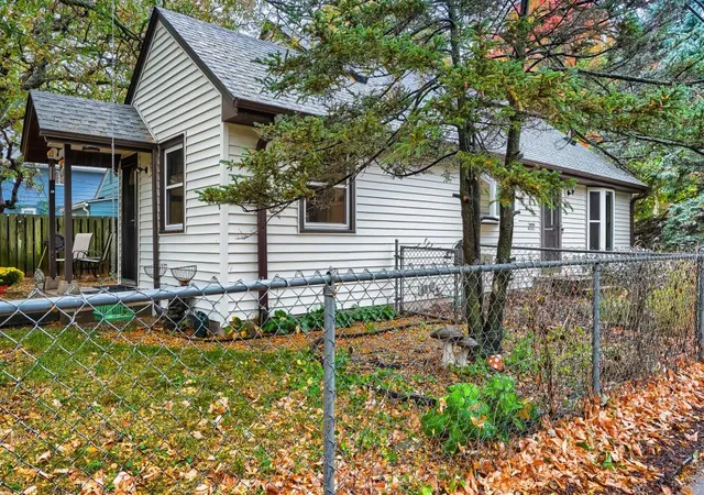 Photo 2 of Single family home for sale at 1601 Blackstone Ave, Minneapolis, MN 55416 | MLS# 7161280 | Listing updated on 2026-10-29