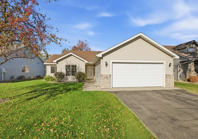Photo 1 of Single family home for sale at 1221 Willow Pond Dr, Waite Park, MN 56387 | MLS# 7161299 | Listing updated on 2026-10-21