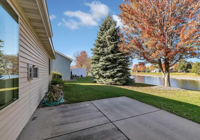 Photo 3 of Single family home for sale at 1221 Willow Pond Dr, Waite Park, MN 56387 | MLS# 7161299 | Listing updated on 2026-10-21