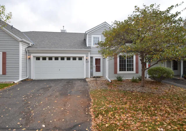 Photo 1 of Single family home for sale at 194 Emerson Ave E, Saint Paul, MN 55118 | MLS# 7161307 | Listing updated on 2026-10-21