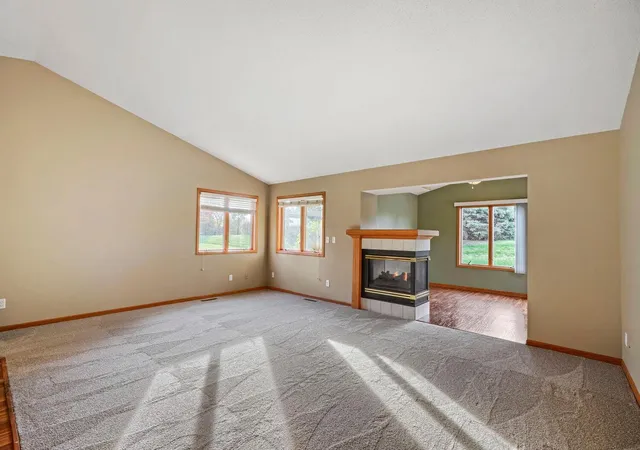 Photo 3 of Townhouse for sale at 1493 General Sieben Dr, Hastings, MN 55033 | MLS# 7161314 | Listing updated on 2026-10-23