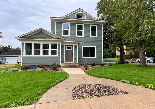 Single family home for sale at 627 W Fountain St, Albert Lea, MN 56007 | MLS# 7161344