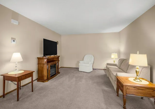 Photo 1 of Single family home for sale at 14312 Glenda Dr, Apple Valley, MN 55124 | MLS# 7161377 | Listing updated on 2026-10-30