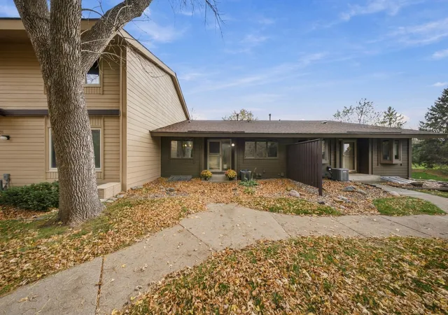 Photo 2 of Single family home for sale at 57 Birnamwood Dr, Burnsville, MN 55337 | MLS# 7161378 | Listing updated on 2026-10-30