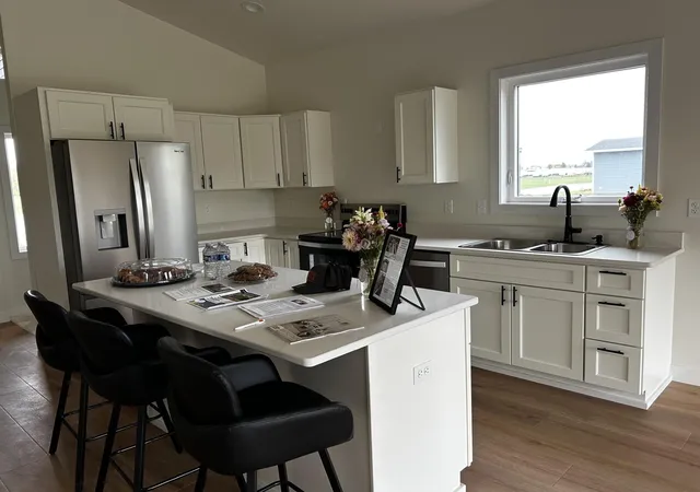 Photo 2 of Single family home for sale at 801 1st Avenue Nw, Hillsboro, ND 58045 | MLS# 7161432 | Listing updated on 2026-10-18