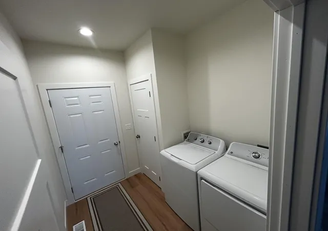 Photo 3 of Single family home for sale at 801 1st Avenue NW, Hillsboro, ND 58045 | MLS# 7161432 | Listing updated on 2026-10-18