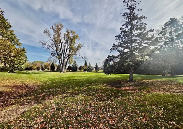 Photo 2 of Single family home for sale at 3532 Pilgrim Ln N, Plymouth, MN 55441 | MLS# 7161442 | Listing updated on 2026-10-21