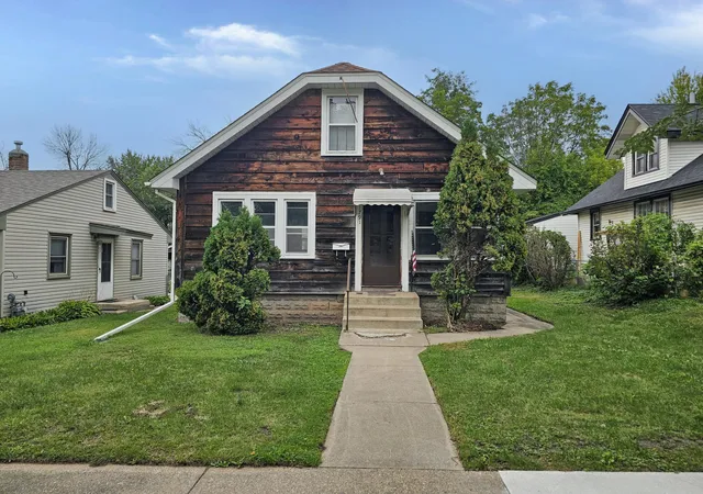 Photo 1 of Single family home for sale at 1791 York Ave, Saint Paul, MN 55119 | MLS# 7161450 | Listing updated on 2026-10-17