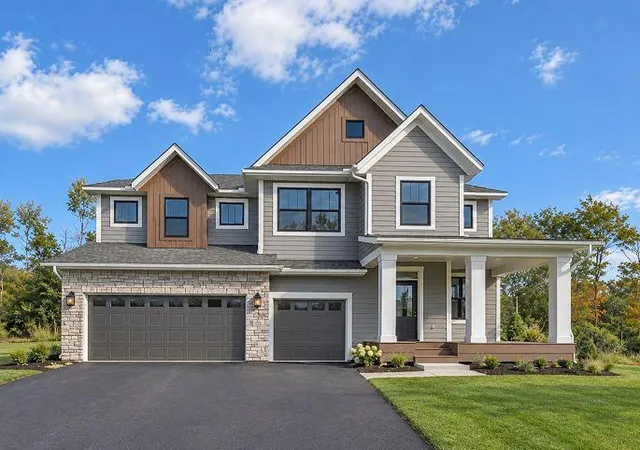 Photo 1 of Single family home for sale at 11581 200th Street W, Lakeville, MN 55044 | MLS# 7161456 | Listing updated on 2026-10-17