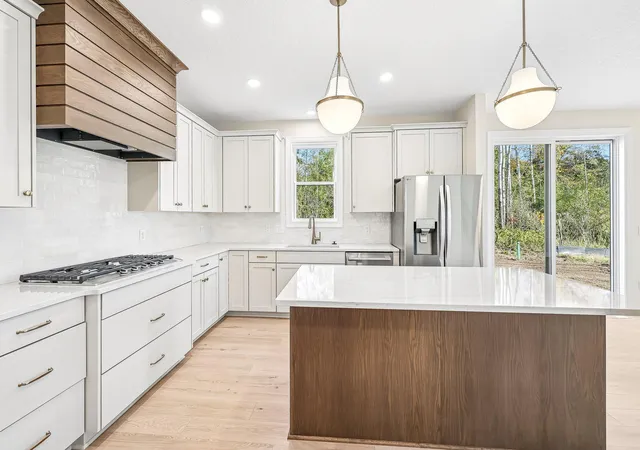 Photo 3 of Single family home for sale at 11581 200th Street W, Lakeville, MN 55044 | MLS# 7161456 | Listing updated on 2026-10-17