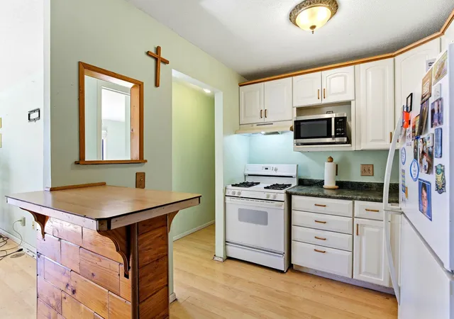 Photo 3 of Condo for sale at 7282 72nd Lane N #345, Minneapolis, MN 55428 | MLS# 7161463 | Listing updated on 2026-10-23