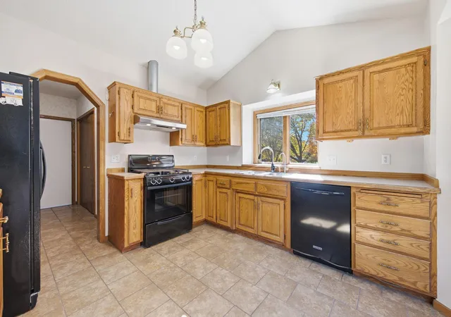 Photo 3 of Single family home for sale at 1716 Slater Ln, Burnsville, MN 55337 | MLS# 7161472 | Listing updated on 2026-10-23