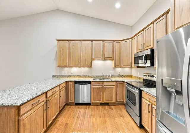 Photo 4 of Single family home for sale at 1535 Comstock Ln N, Minneapolis, MN 55447 | MLS# 7161474 | Listing updated on 2026-10-31