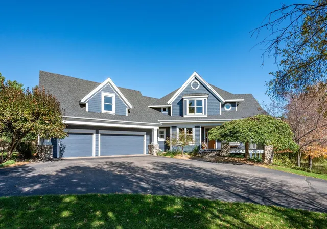 Photo 3 of Single family home for sale at 6000 Providence Curv, Independence, MN 55359 | MLS# 7161531 | Listing updated on 2026-10-30