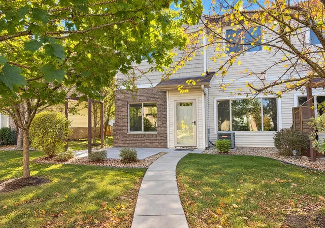 Photo 4 of Single family home for sale at 151 Morgan Ln, Circle Pines, MN 55014 | MLS# 7161587 | Listing updated on 2026-10-17