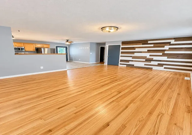 Photo 4 of Single family home for sale at 1659 Case Ave, Saint Paul, MN 55106 | MLS# 7161619 | Listing updated on 2026-10-23