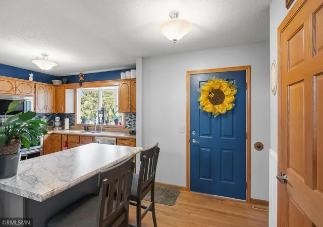 Photo 4 of Single family home for sale at 1020 15th Avenue, Saint Paul Park, MN 55071 | MLS# 7161620 | Listing updated on 2026-10-21