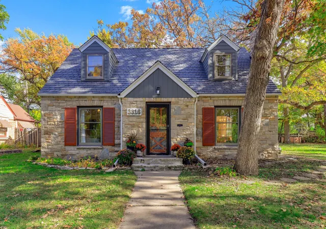 Photo 1 of Single family home for sale at 3316 Chowen Ave N, Minneapolis, MN 55422 | MLS# 7161627 | Listing updated on 2026-10-22