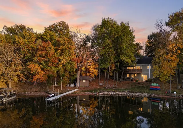 Photo 3 of Single family home for sale at 11160 Lake Point Dr, Chisago City, MN 55013 | MLS# 7161640 | Listing updated on 2026-10-20