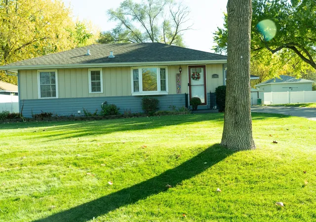 Photo 3 of Single family home for sale at 11881 Kumquat St Nw, Minneapolis, MN 55448 | MLS# 7161657 | Listing updated on 2026-10-18