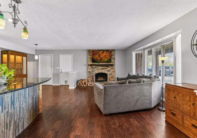 Photo 3 of Single family home for sale at 5275 Pagenkopf Rd, Independence, MN 55359 | MLS# 7161677 | Listing updated on 2026-10-29