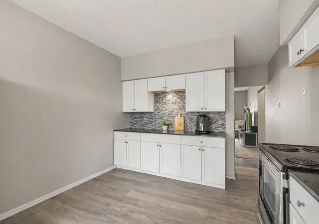 Photo 3 of House for sale at 3118 Newton Ave N, Minneapolis, MN 55411 | MLS# 7161680 | Listing updated on 2026-10-22