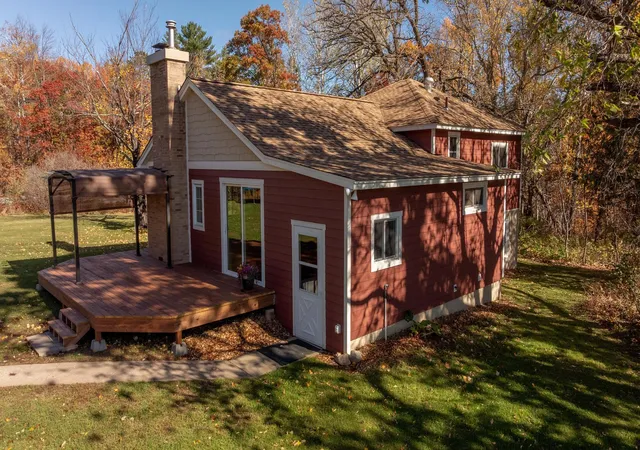 Photo 2 of Single family home for sale at 20335 County Rd 1, Emily, MN 56447 | MLS# 7161683 | Listing updated on 2026-10-22